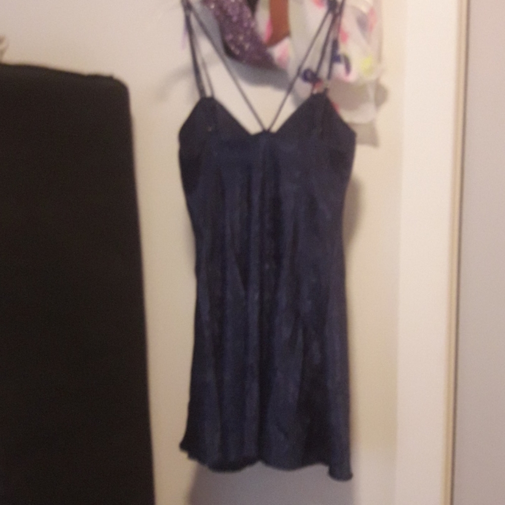 Vtg gold label Victoria's Secret navy blue chamise - Picture 5 of 6